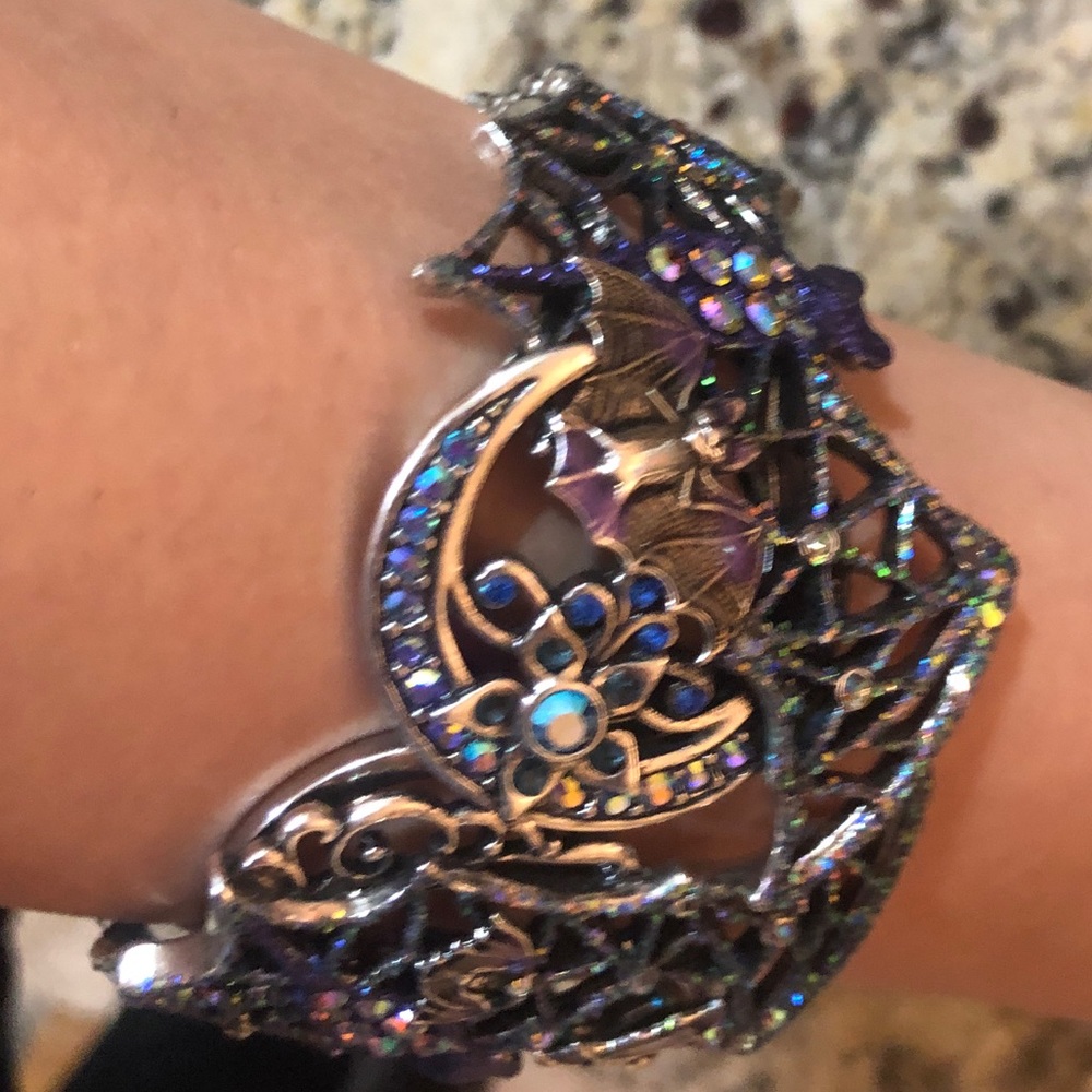 *RARE* Kirks Folly Bat Cuff Bracelet!  Purple bats, rhinestones, flowers, moon - Picture 2 of 11